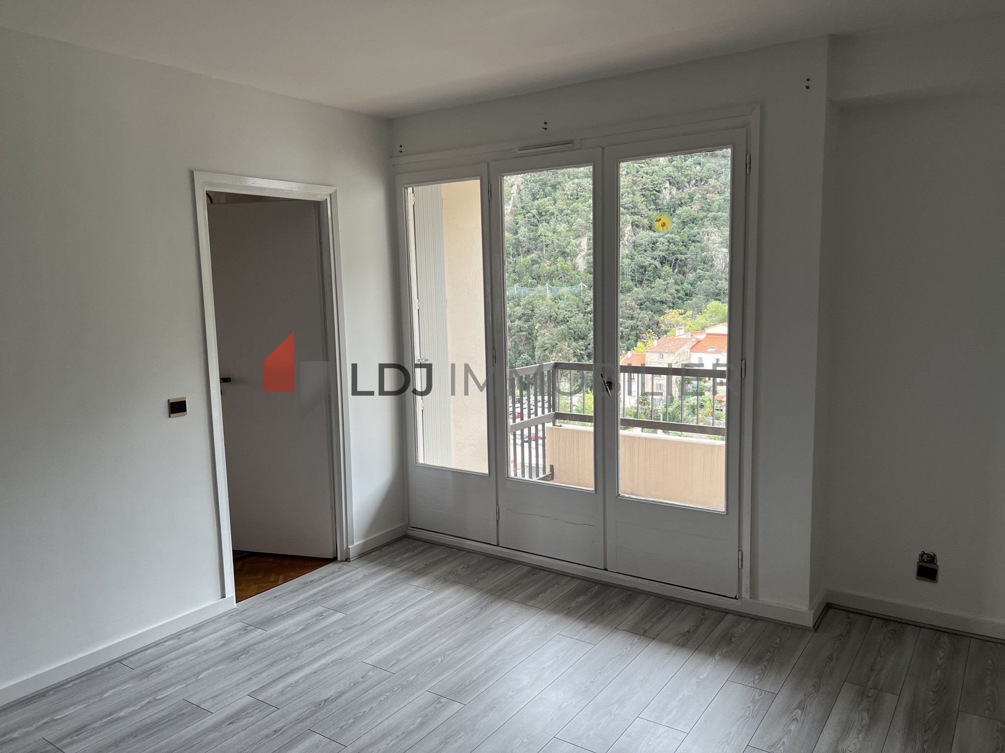 Vente Appartement à Amélie-les-Bains-Palalda 4 pièces