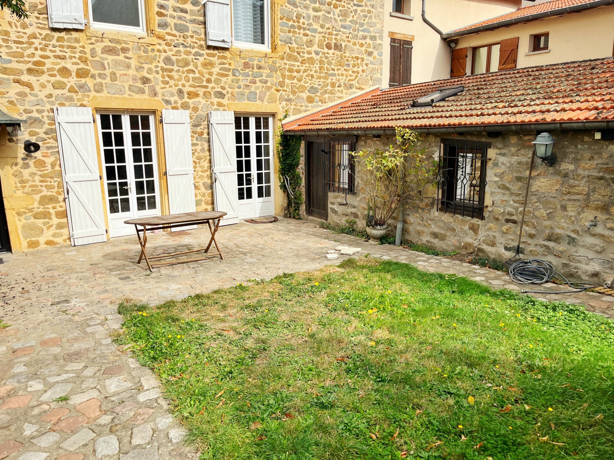 Vente Maison à Saint-Symphorien-de-Lay 8 pièces