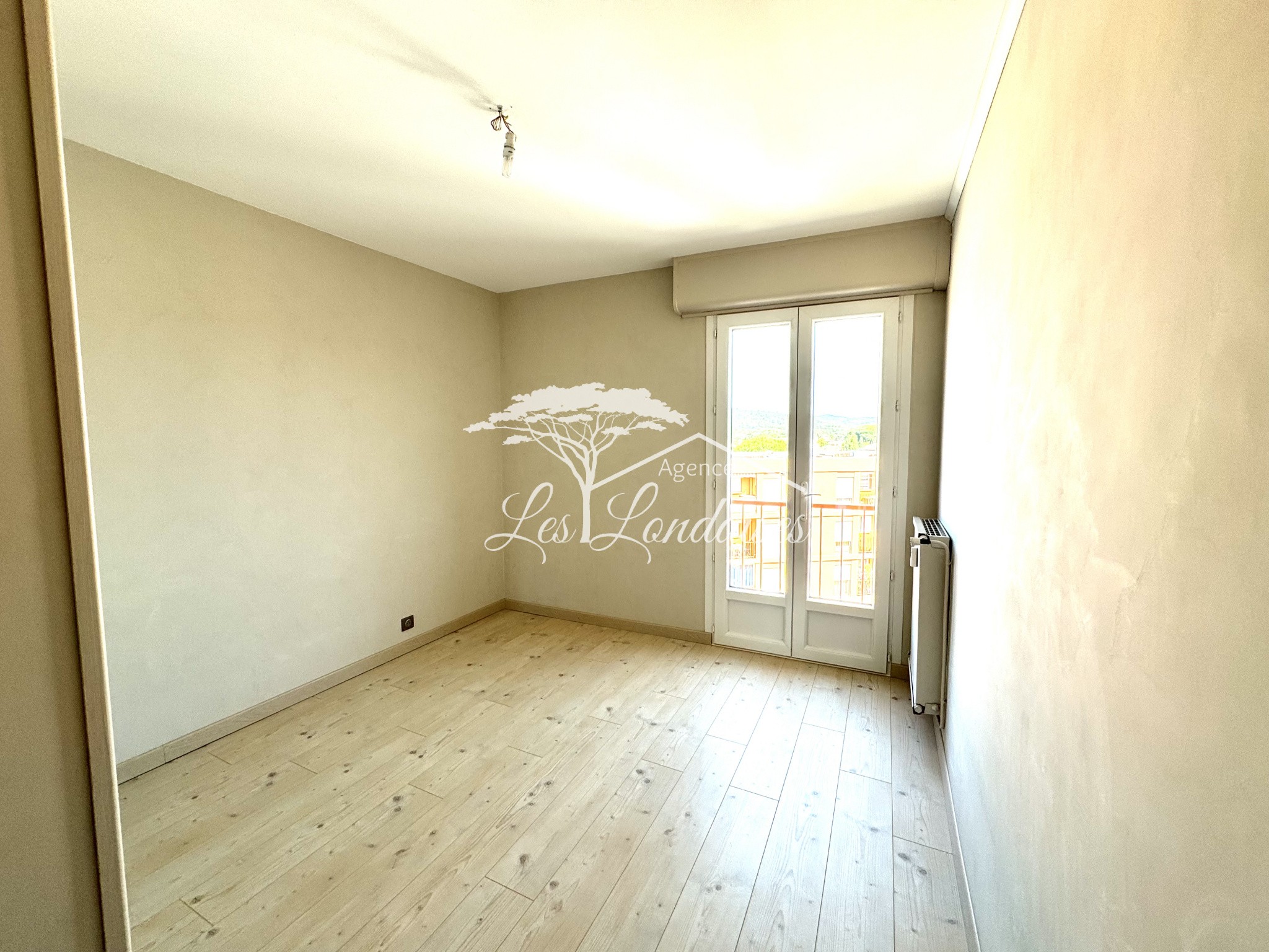 Vente Appartement à la Londe-les-Maures 4 pièces