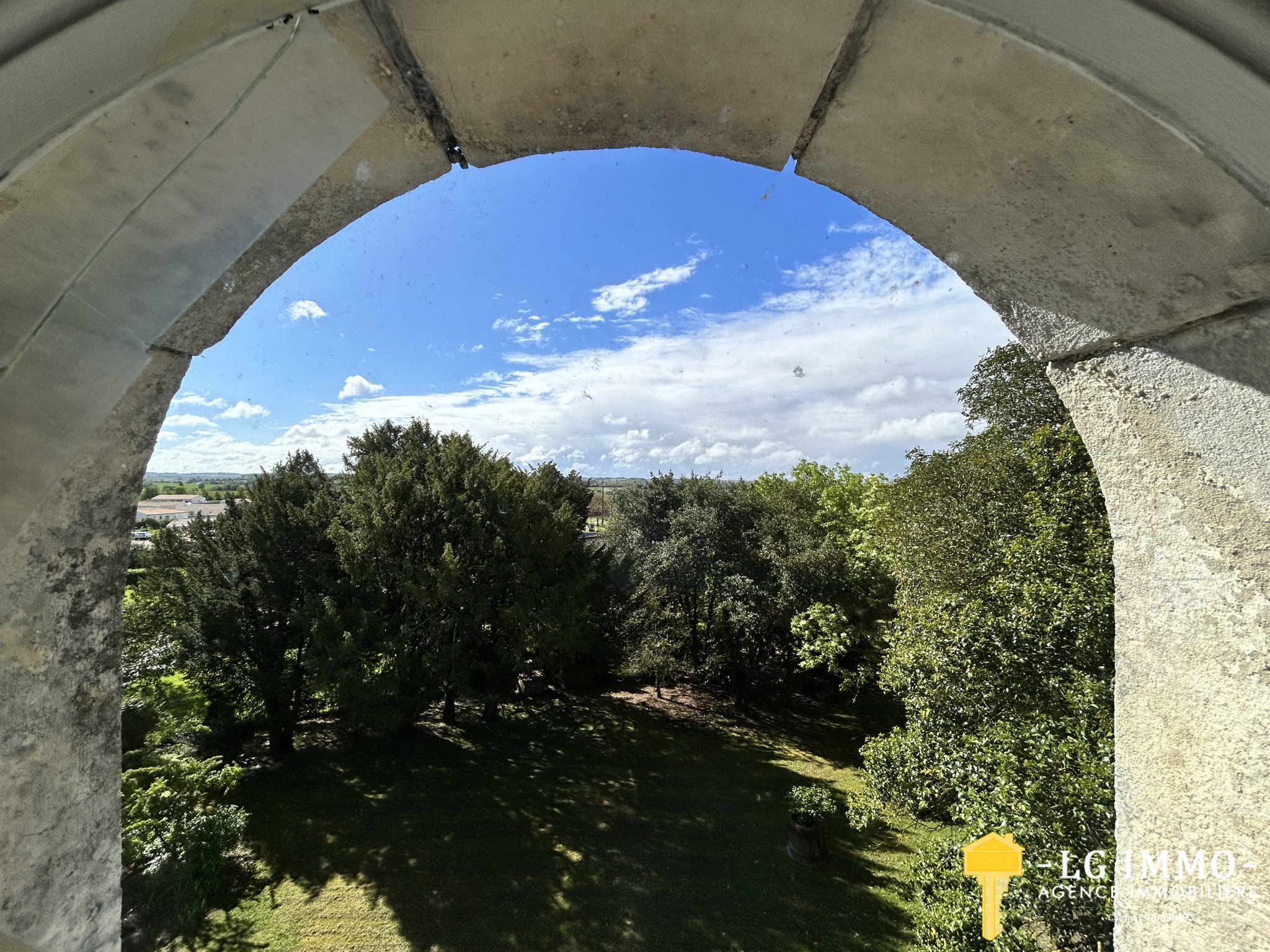 Vente Maison à Mortagne-sur-Gironde 8 pièces