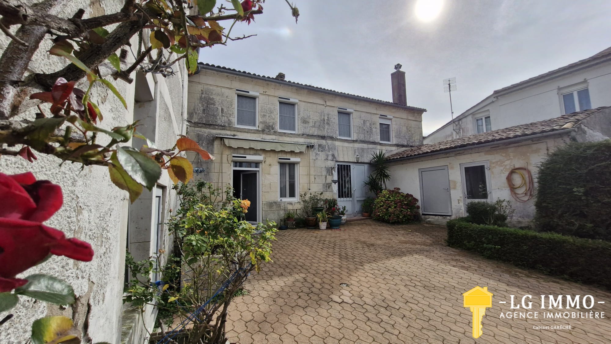 Vente Maison à Mortagne-sur-Gironde 9 pièces