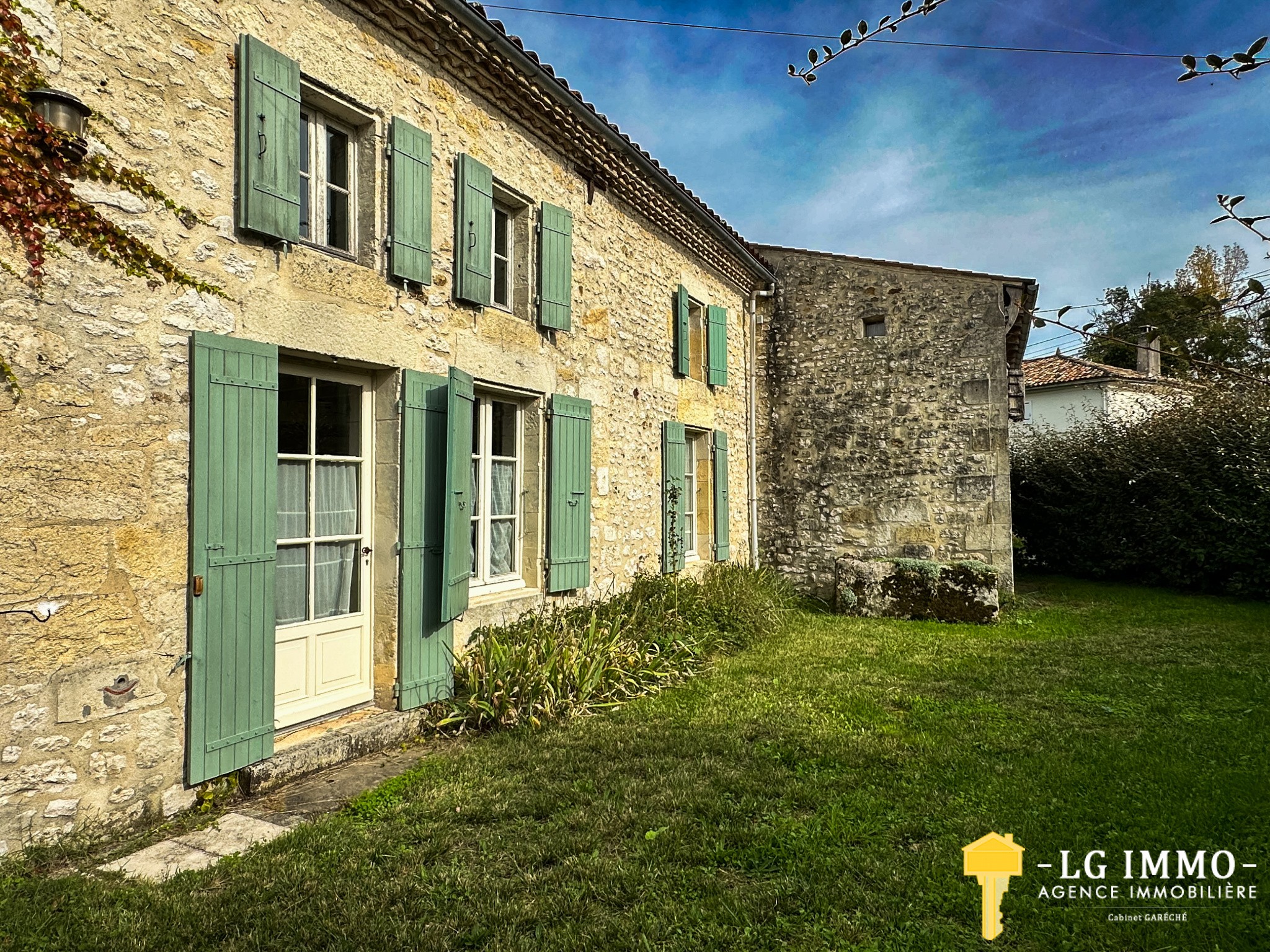 Vente Maison à Mortagne-sur-Gironde 15 pièces