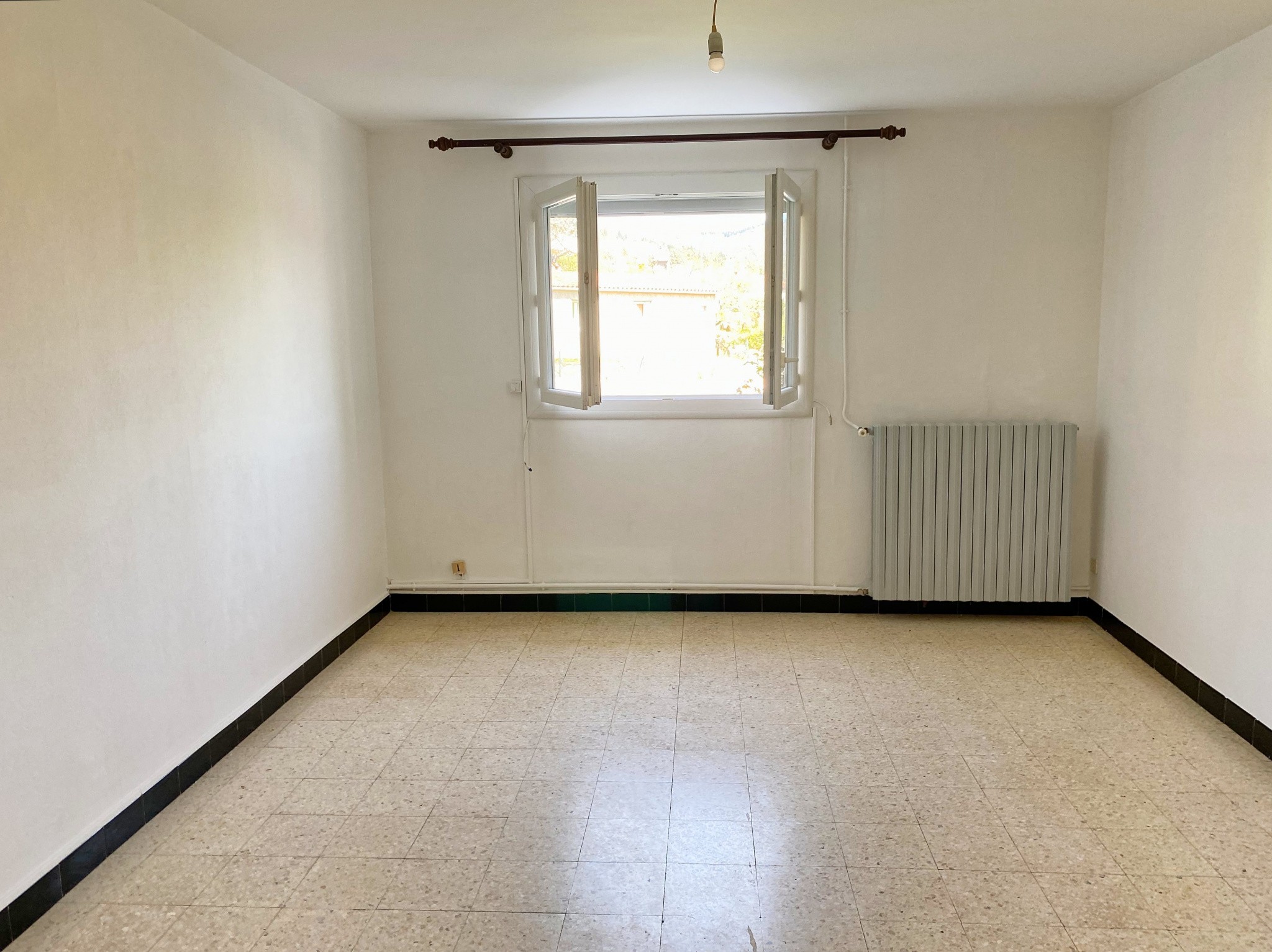 Location Appartement à Avèze 2 pièces