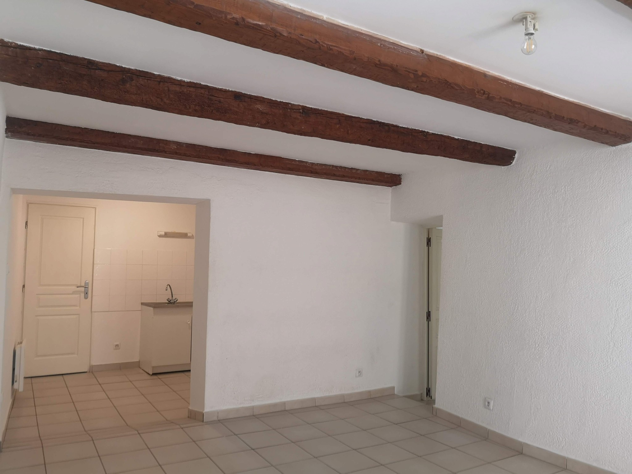 Location Appartement à Hyères 2 pièces