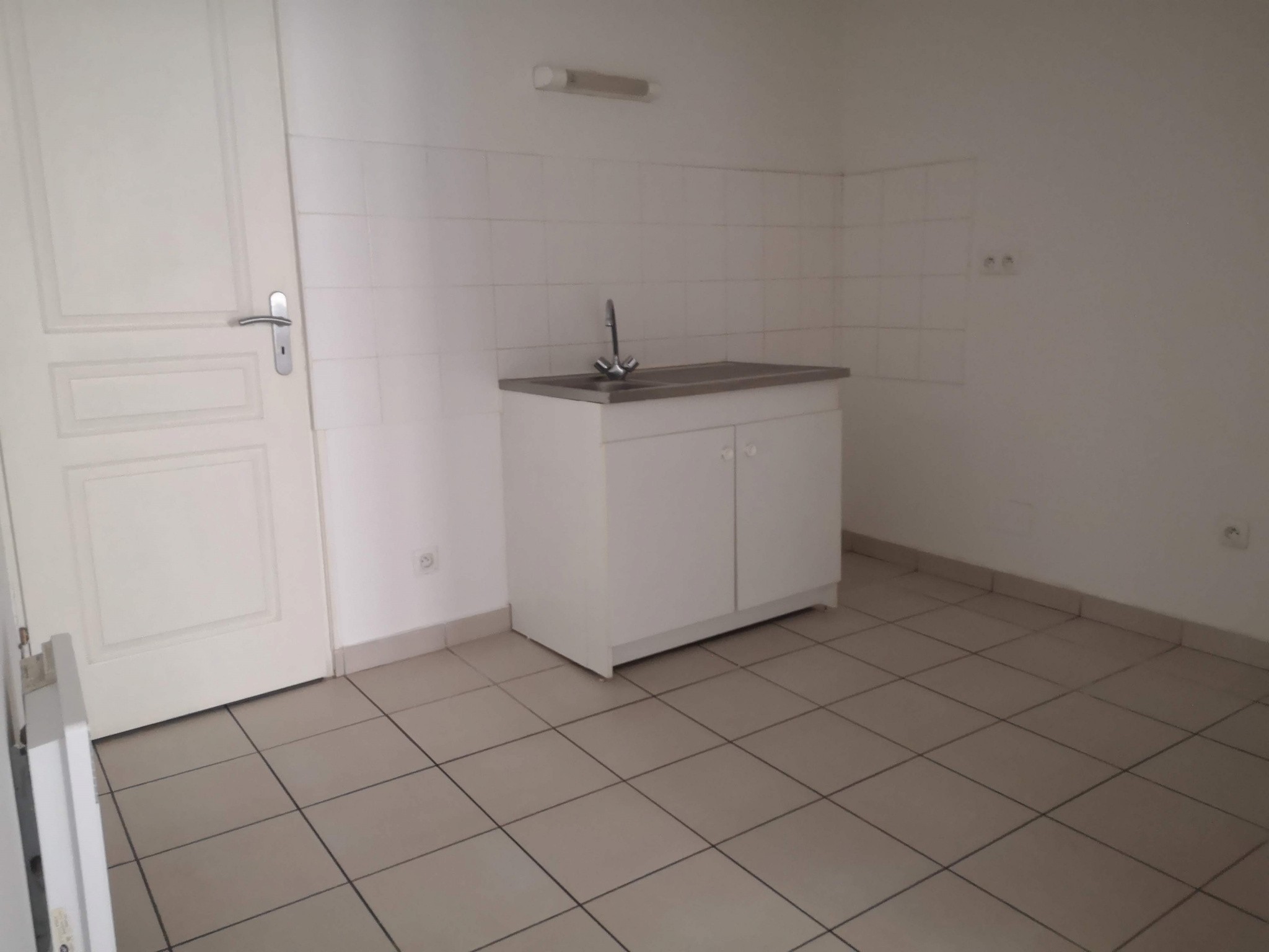 Location Appartement à Hyères 2 pièces