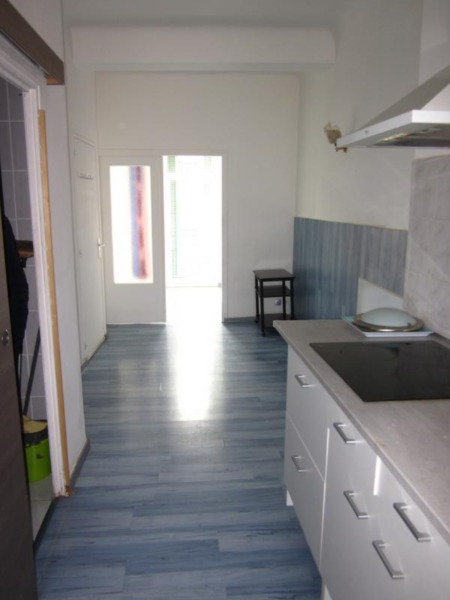 Location Appartement à Hyères 1 pièce