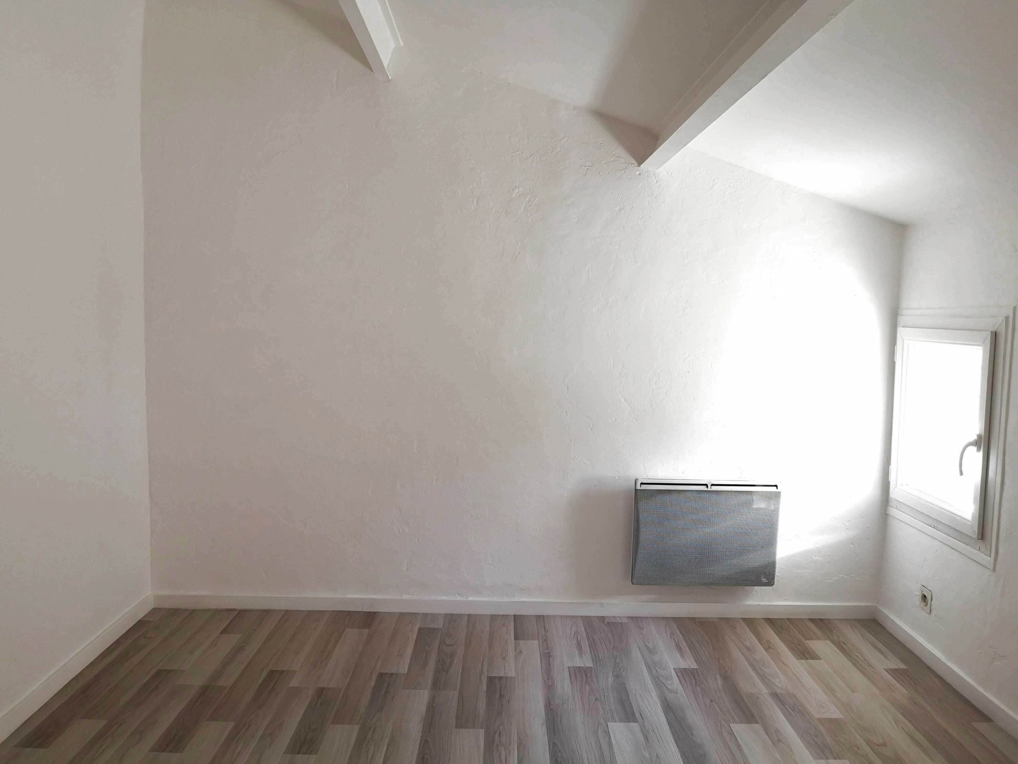 Location Appartement à Hyères 2 pièces