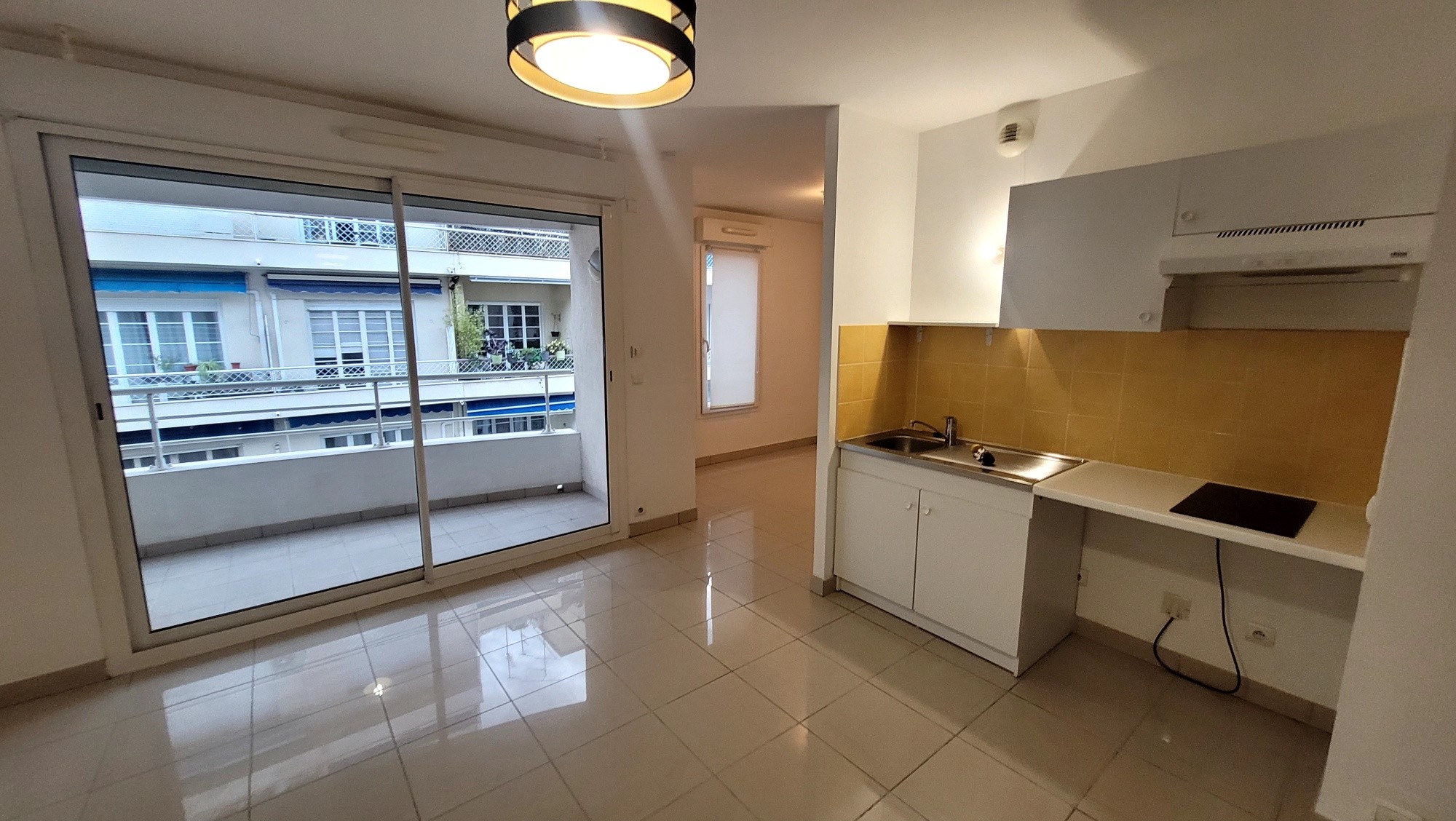 Location Appartement à Nice 1 pièce