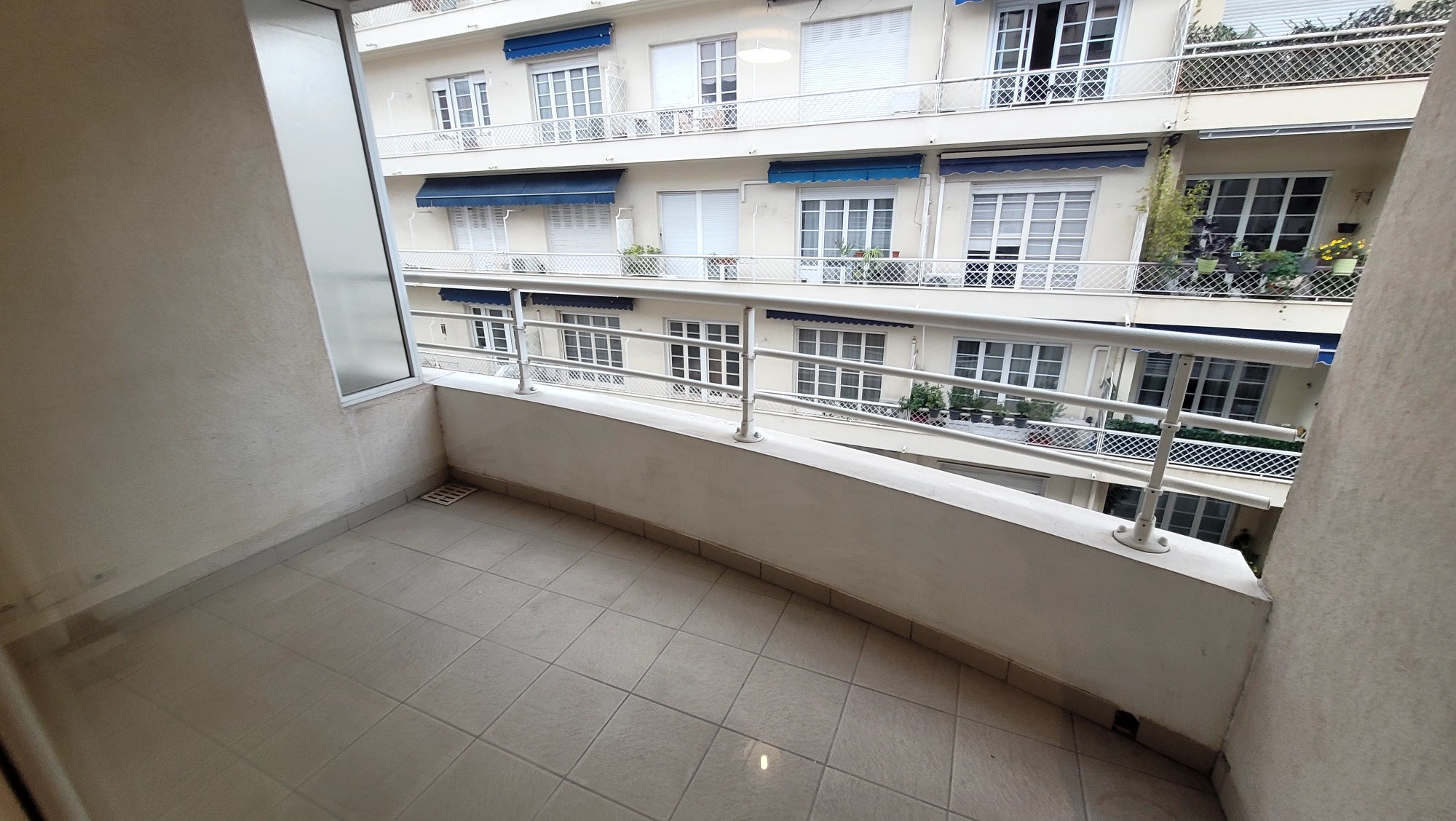 Location Appartement à Nice 1 pièce