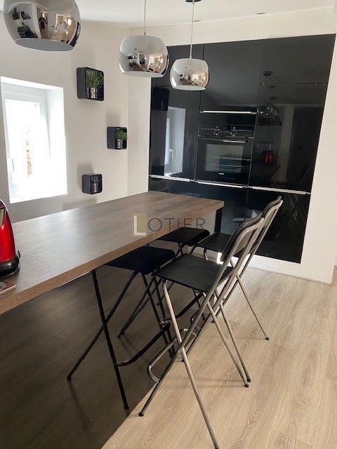 Location Appartement à Bordeaux 2 pièces