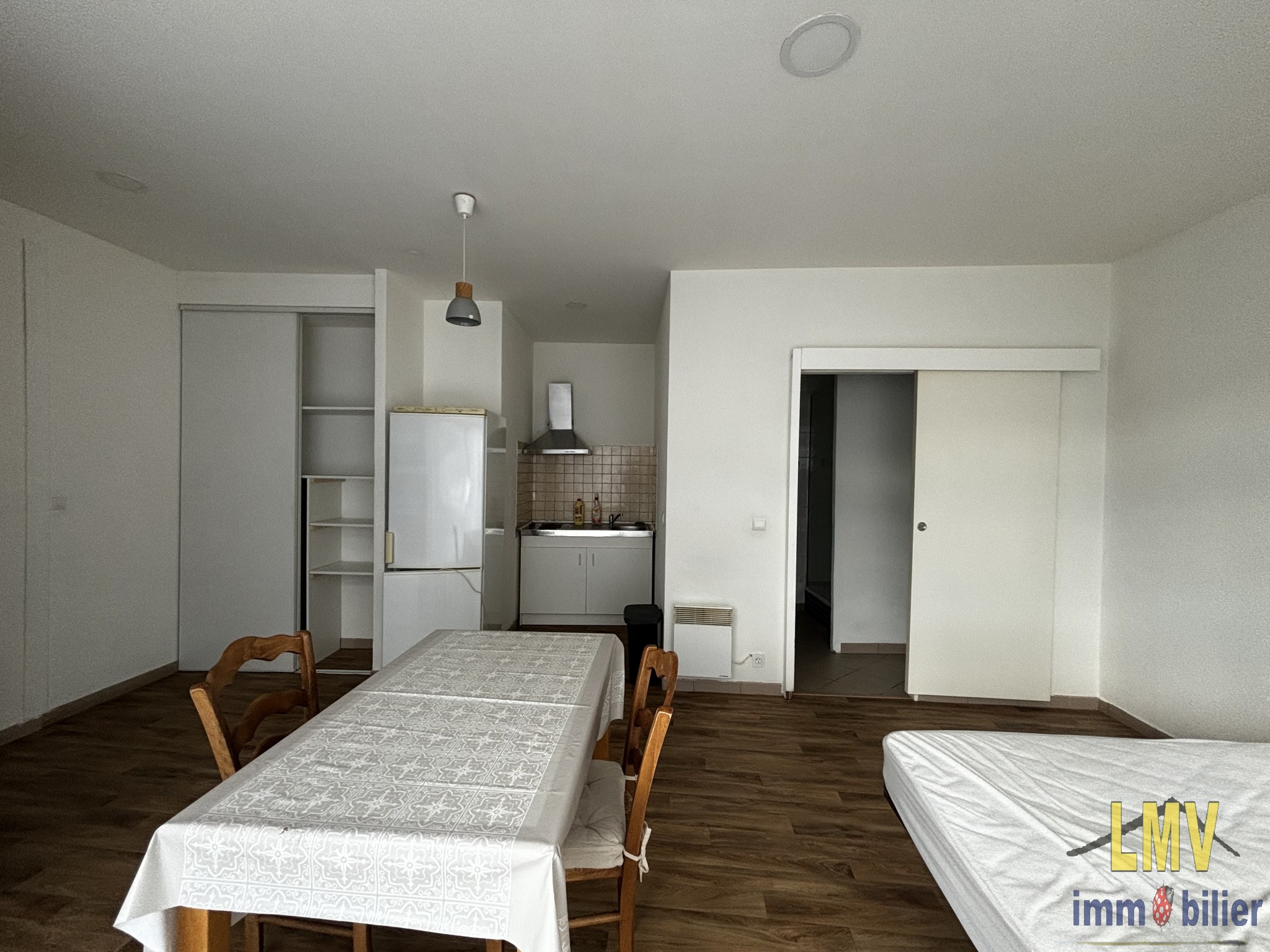 Location Appartement à Castillon-la-Bataille 1 pièce