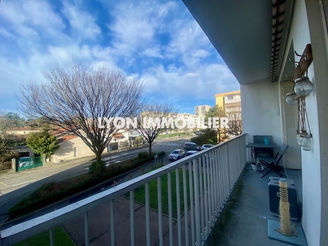 Vente Appartement à Bron 4 pièces