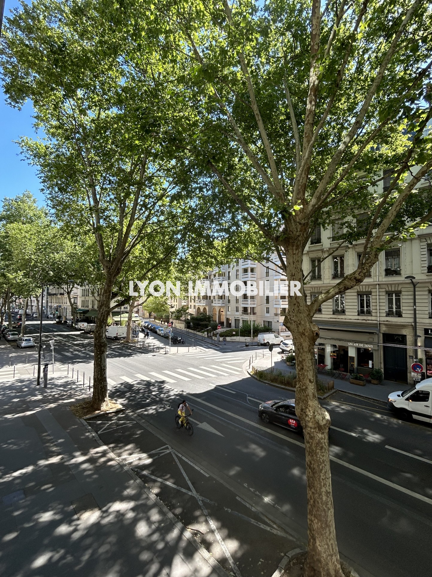 Vente Appartement à Lyon 7e arrondissement 3 pièces