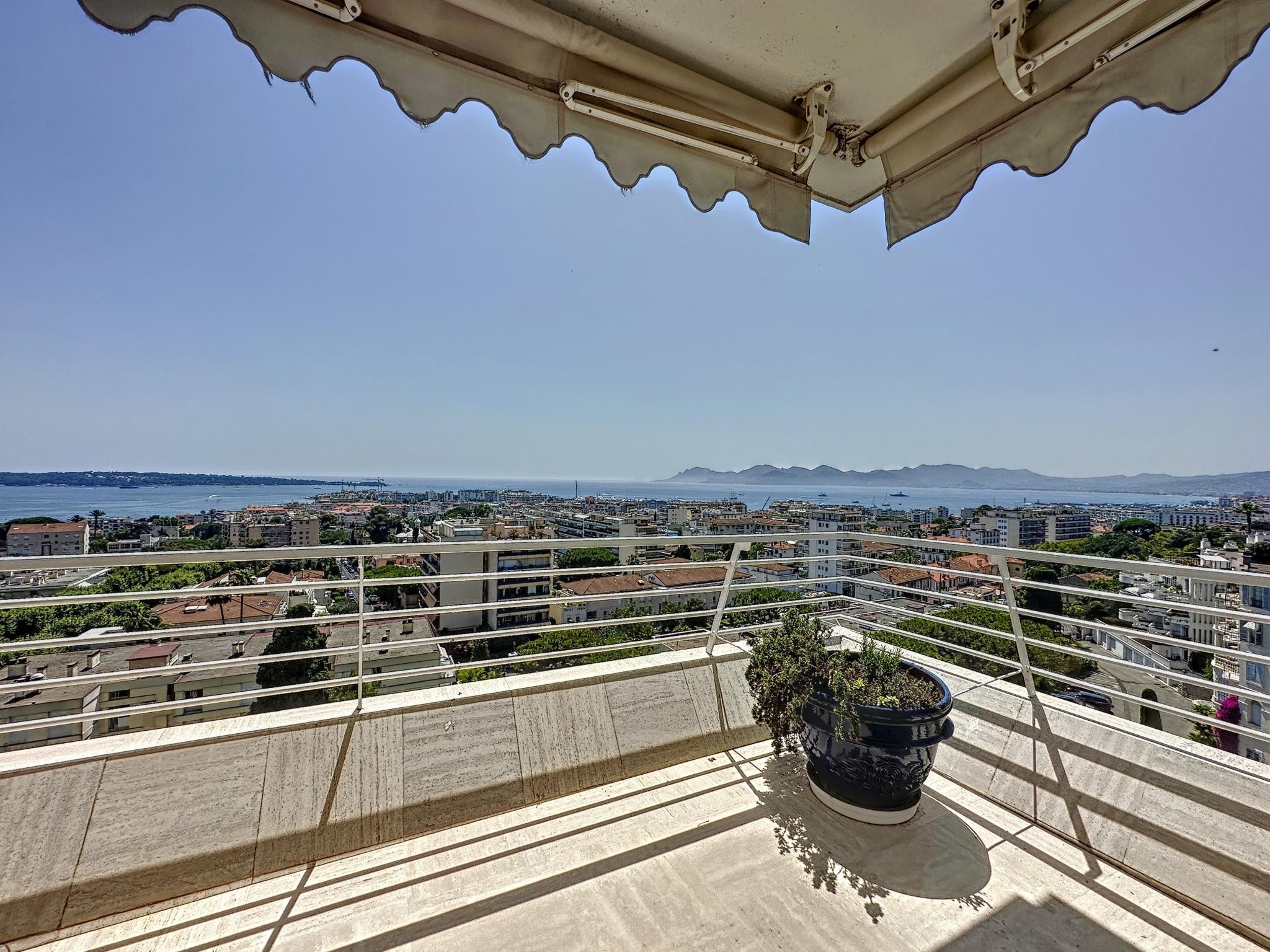 Location Appartement à Cannes 4 pièces