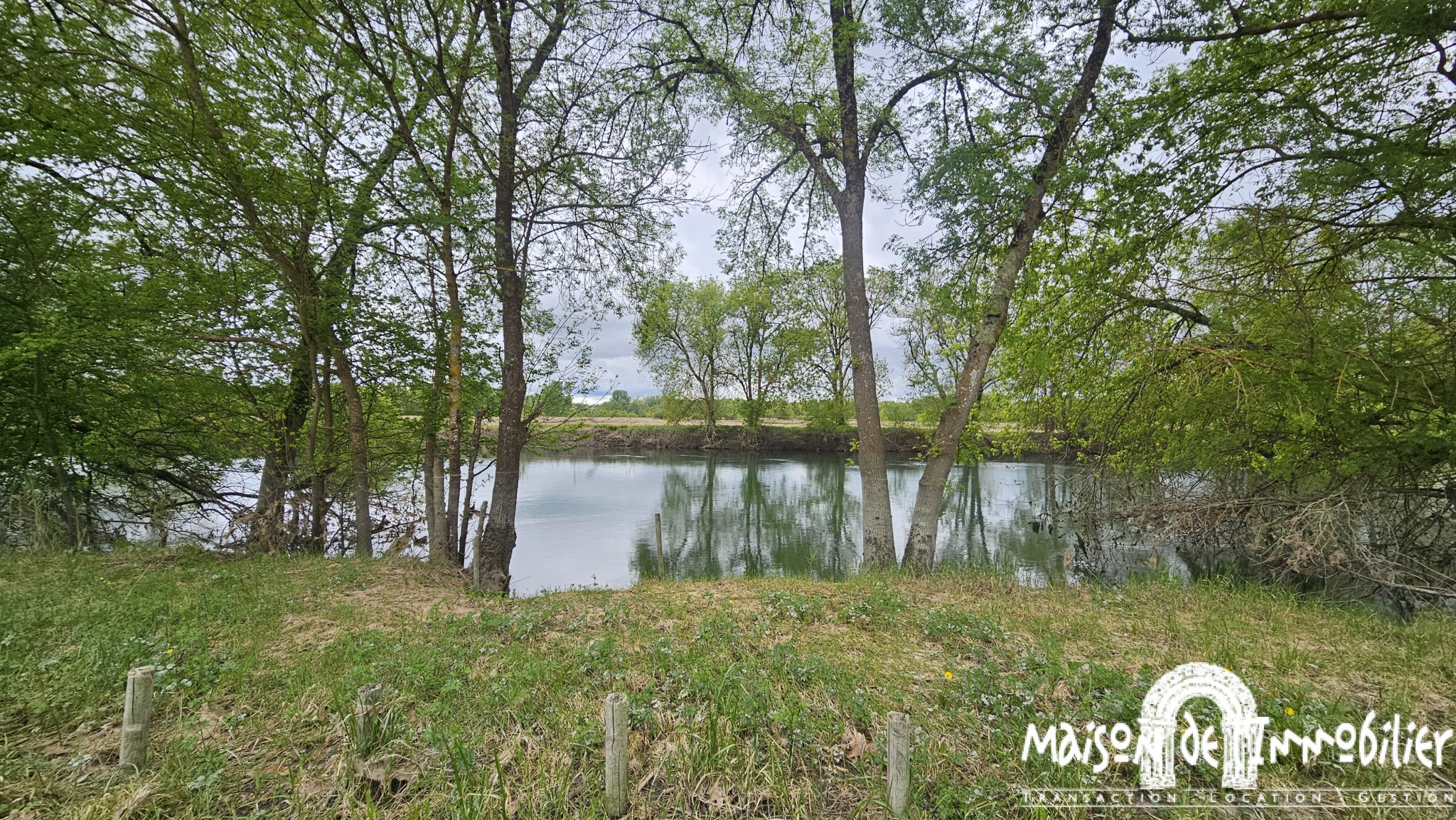 Vente Maison à Saint-Laurent-de-Cognac 4 pièces