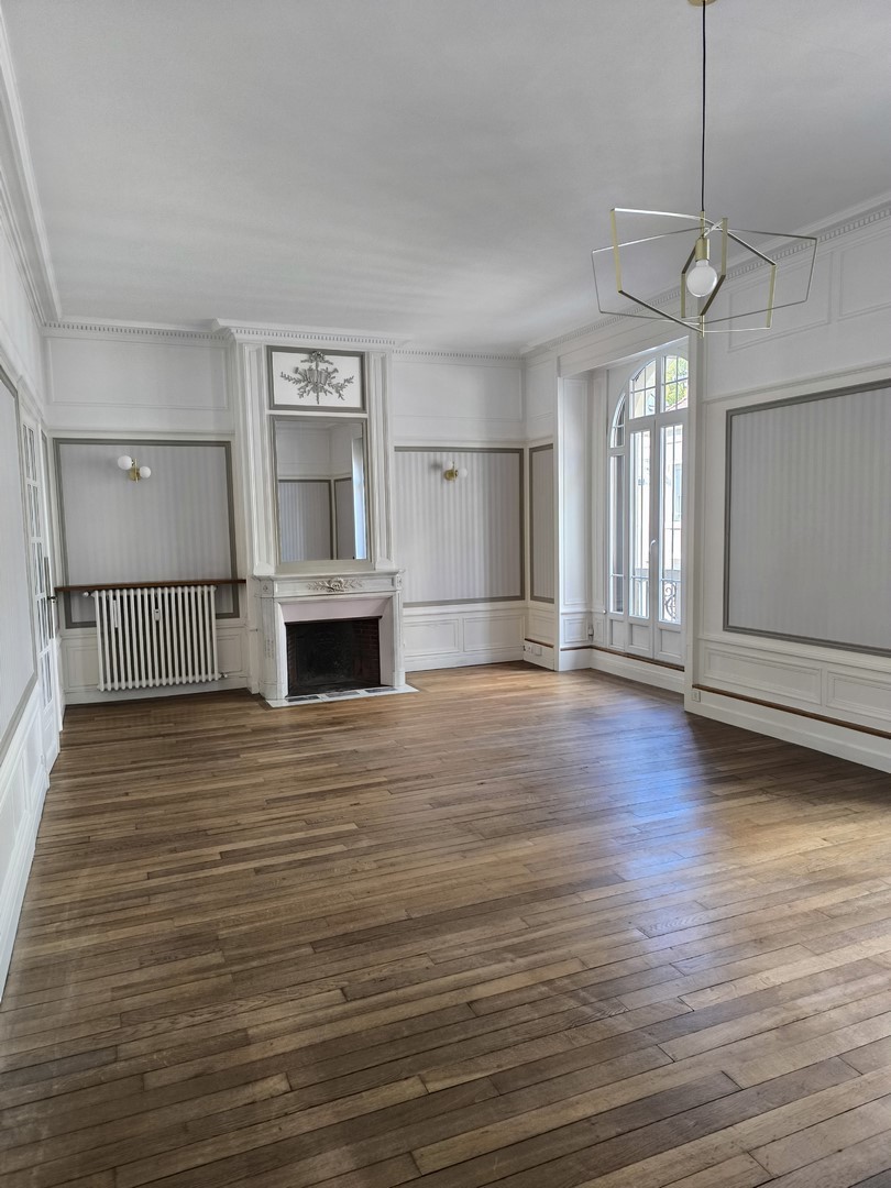 Location Appartement à Reims 6 pièces