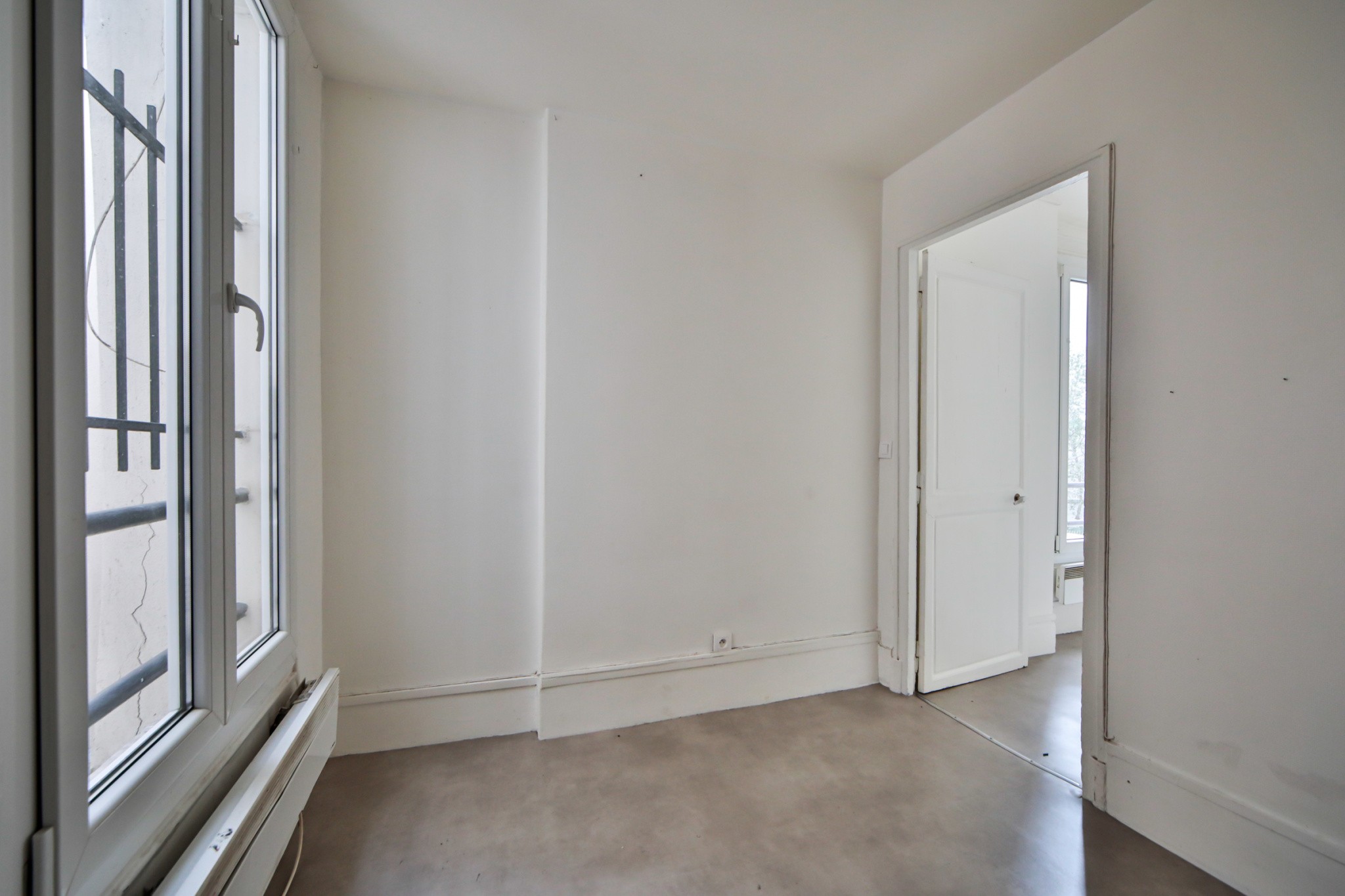 Vente Appartement à Paris Buttes-Chaumont 19e arrondissement 2 pièces