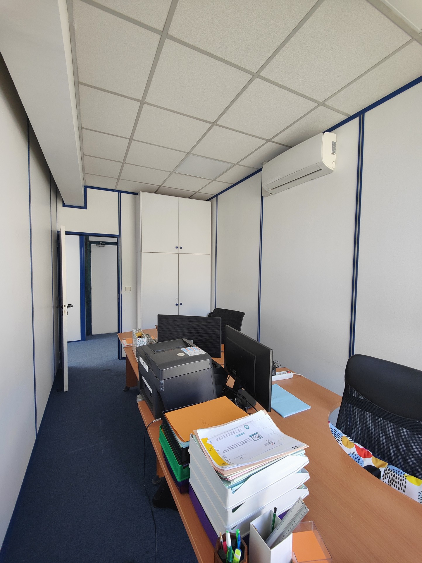 Vente Bureau / Commerce à Nanterre 15 pièces