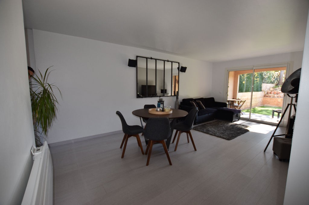 Location Appartement à Fréjus 2 pièces