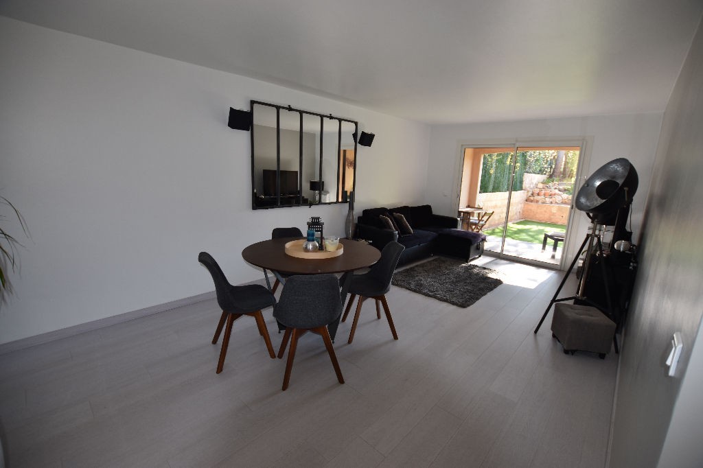 Location Appartement à Fréjus 2 pièces