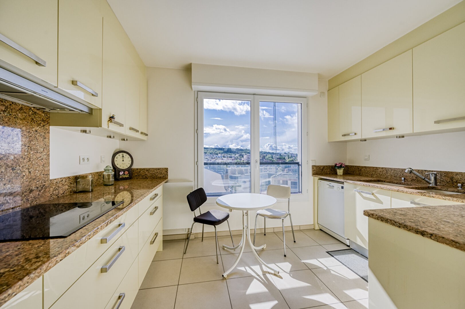 Vente Appartement à Chaville 6 pièces