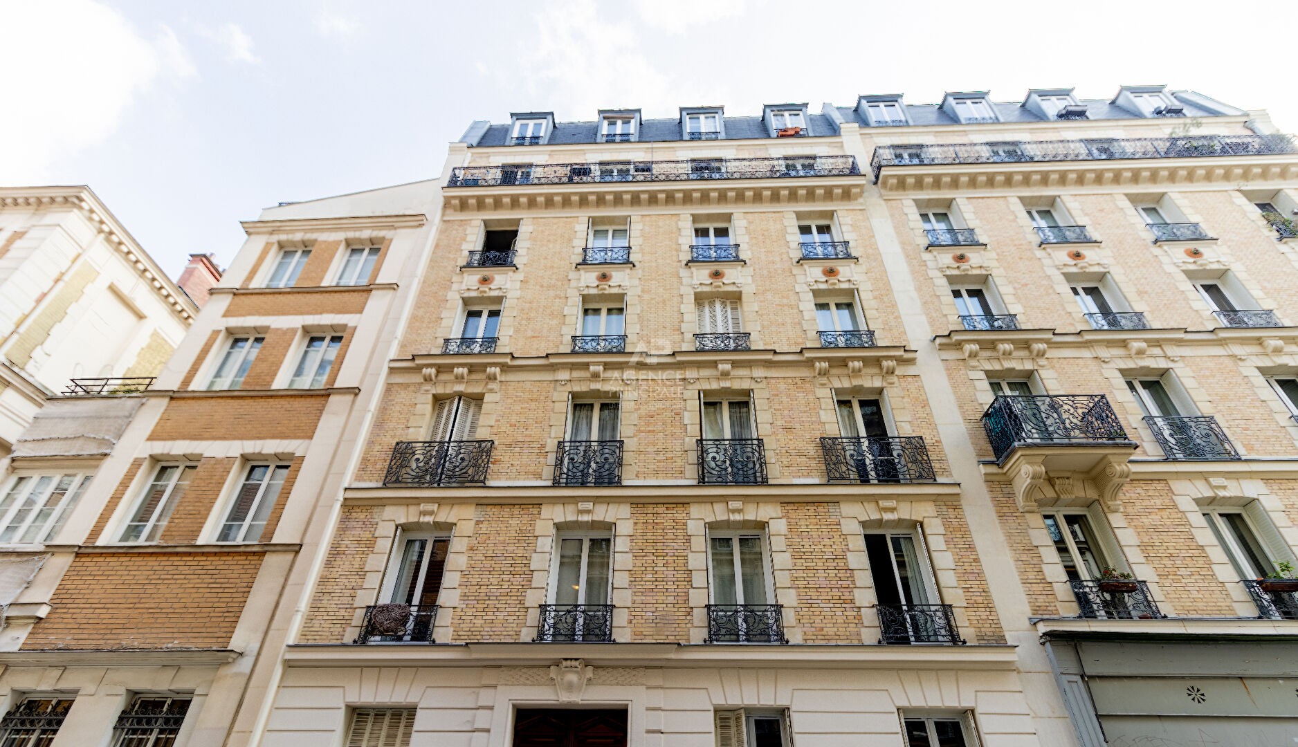 Vente Appartement à Paris Batignolles-Monceaux 17e arrondissement 2 pièces