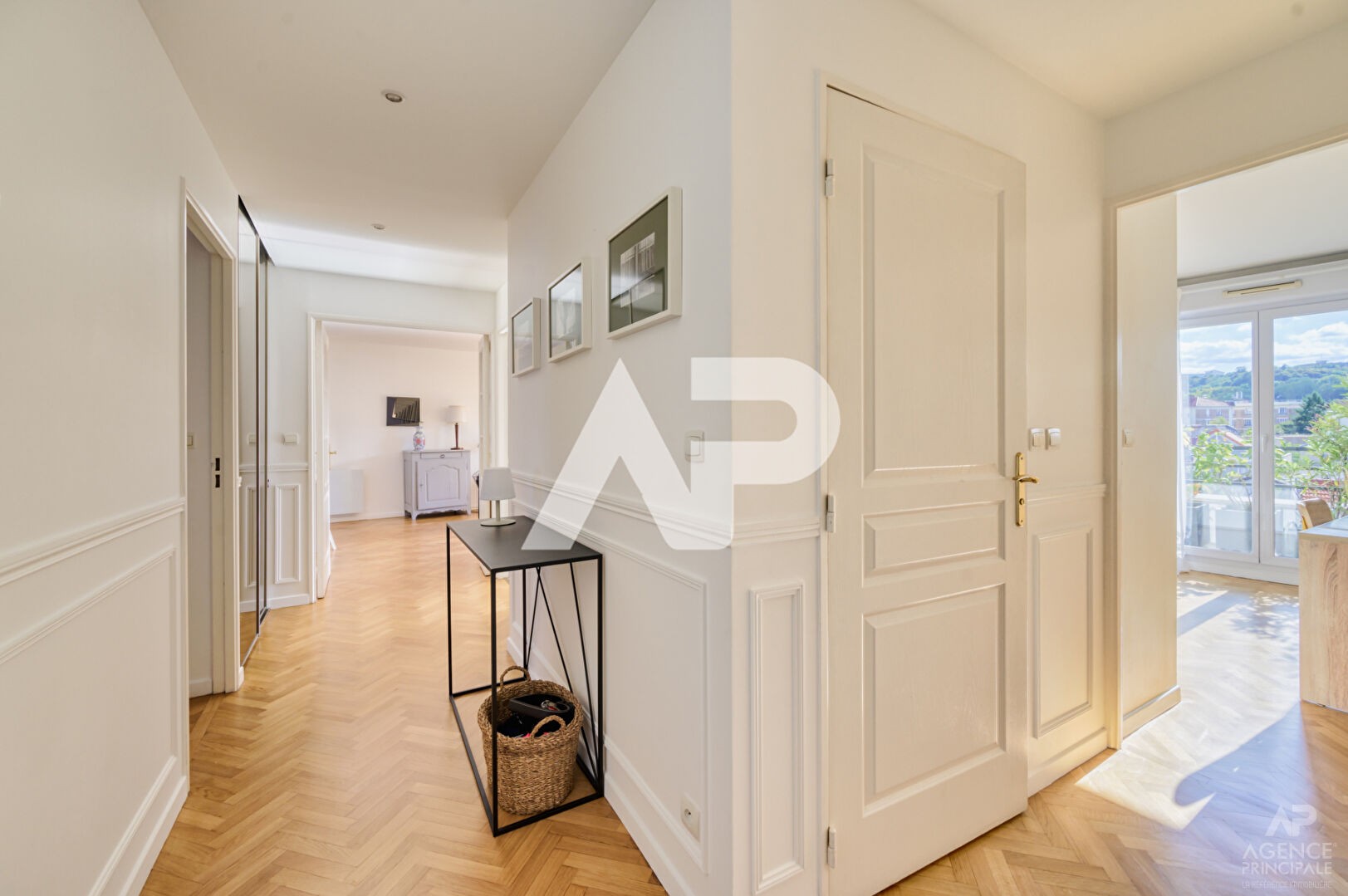 Vente Appartement à Suresnes 5 pièces