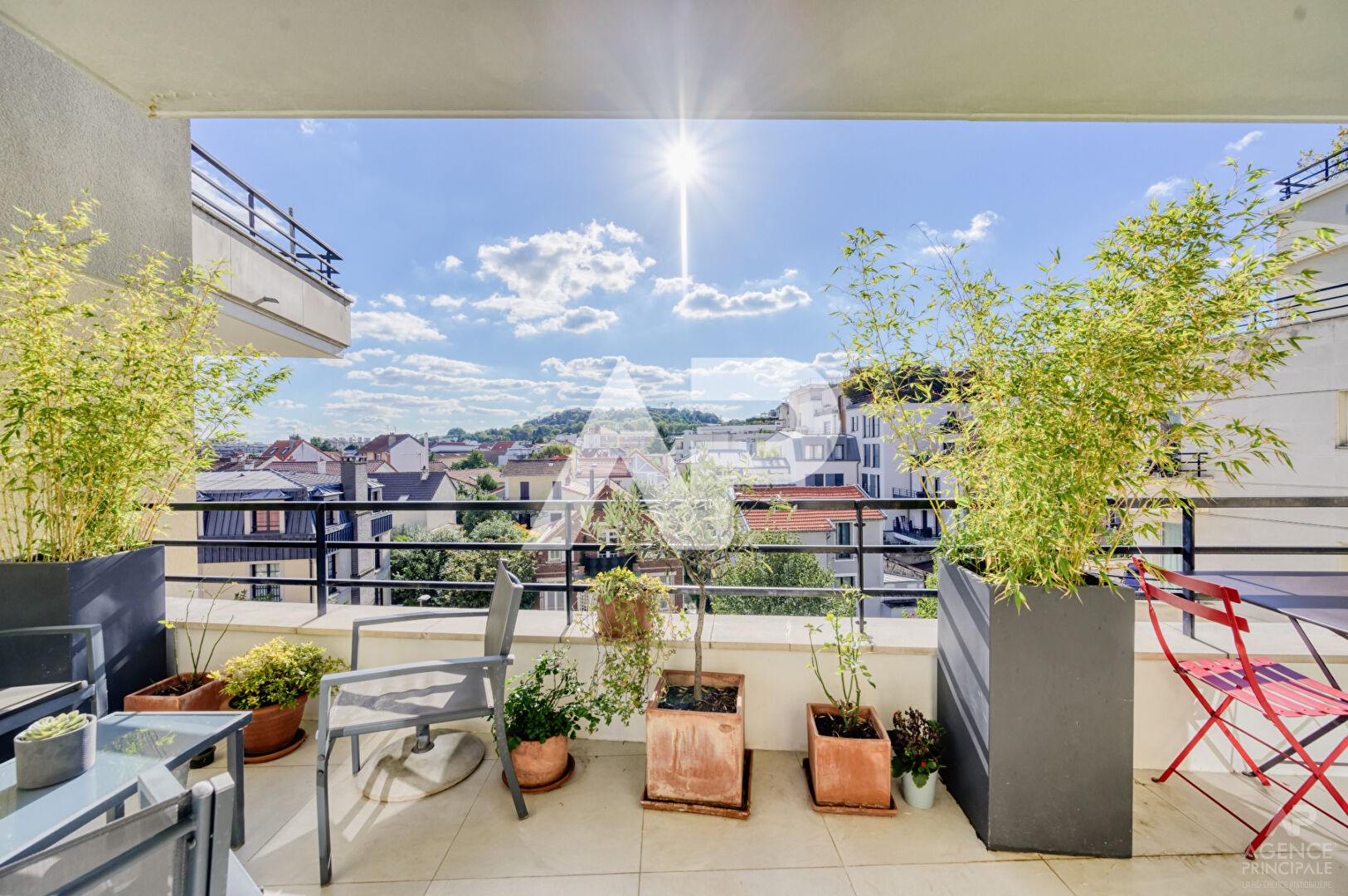 Vente Appartement à Suresnes 5 pièces