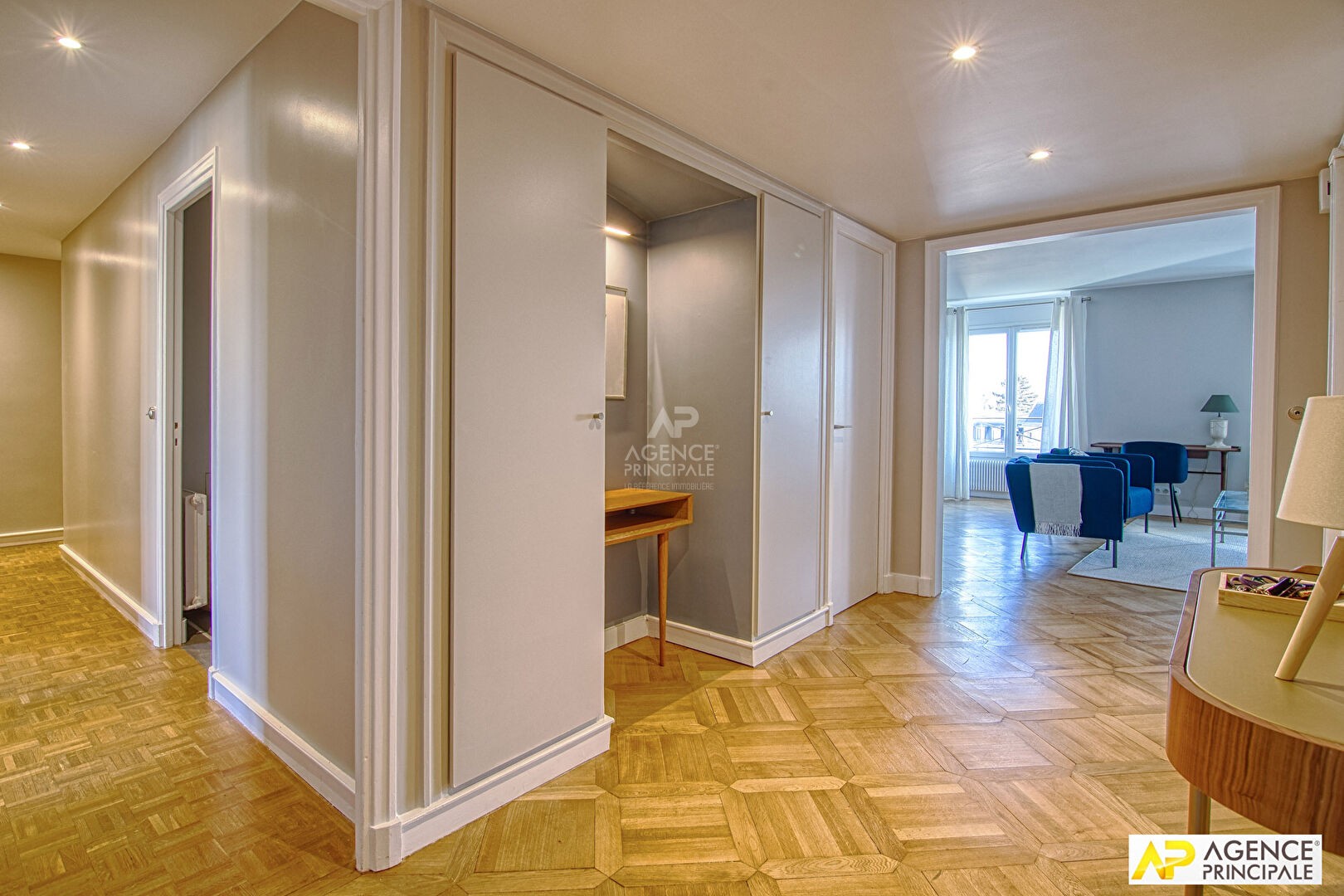 Location Appartement à Versailles 5 pièces