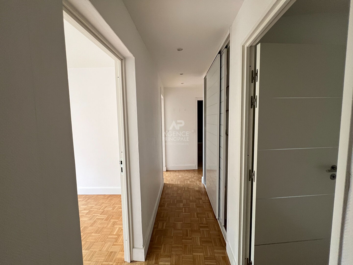 Location Appartement à Versailles 5 pièces