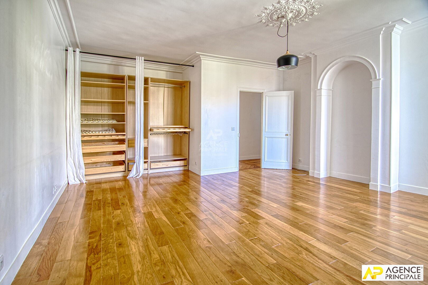 Vente Appartement à Versailles 5 pièces