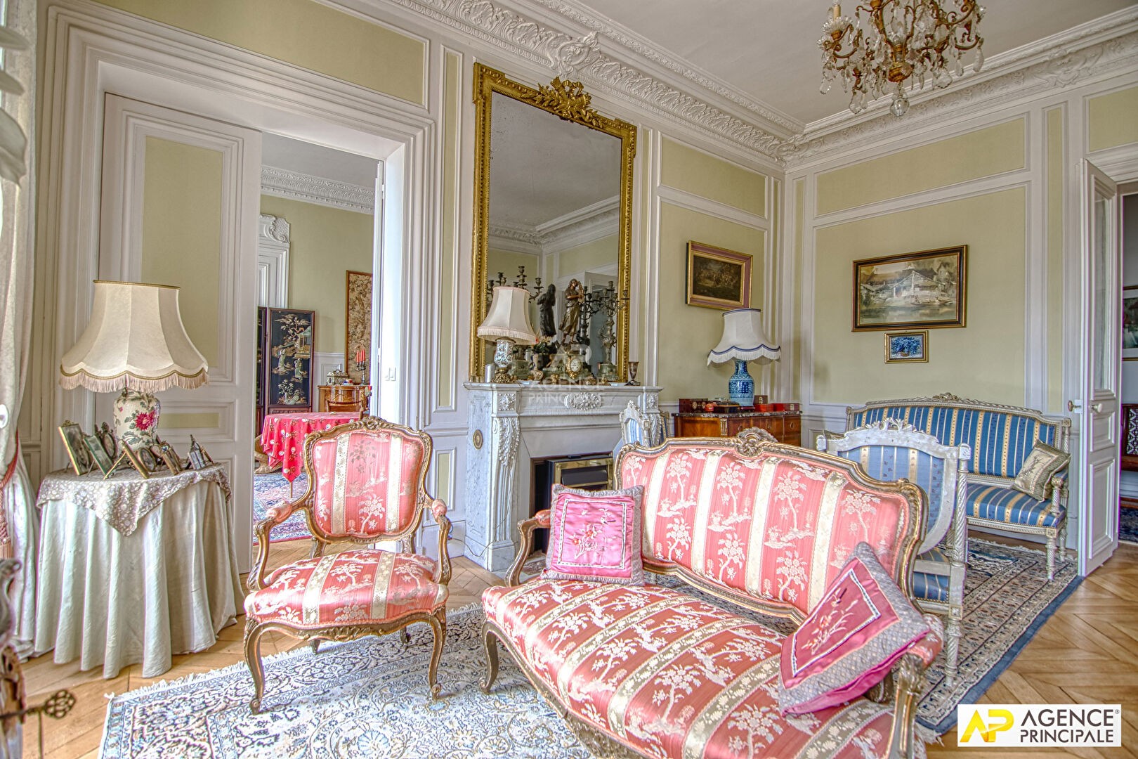 Vente Appartement à Versailles 7 pièces