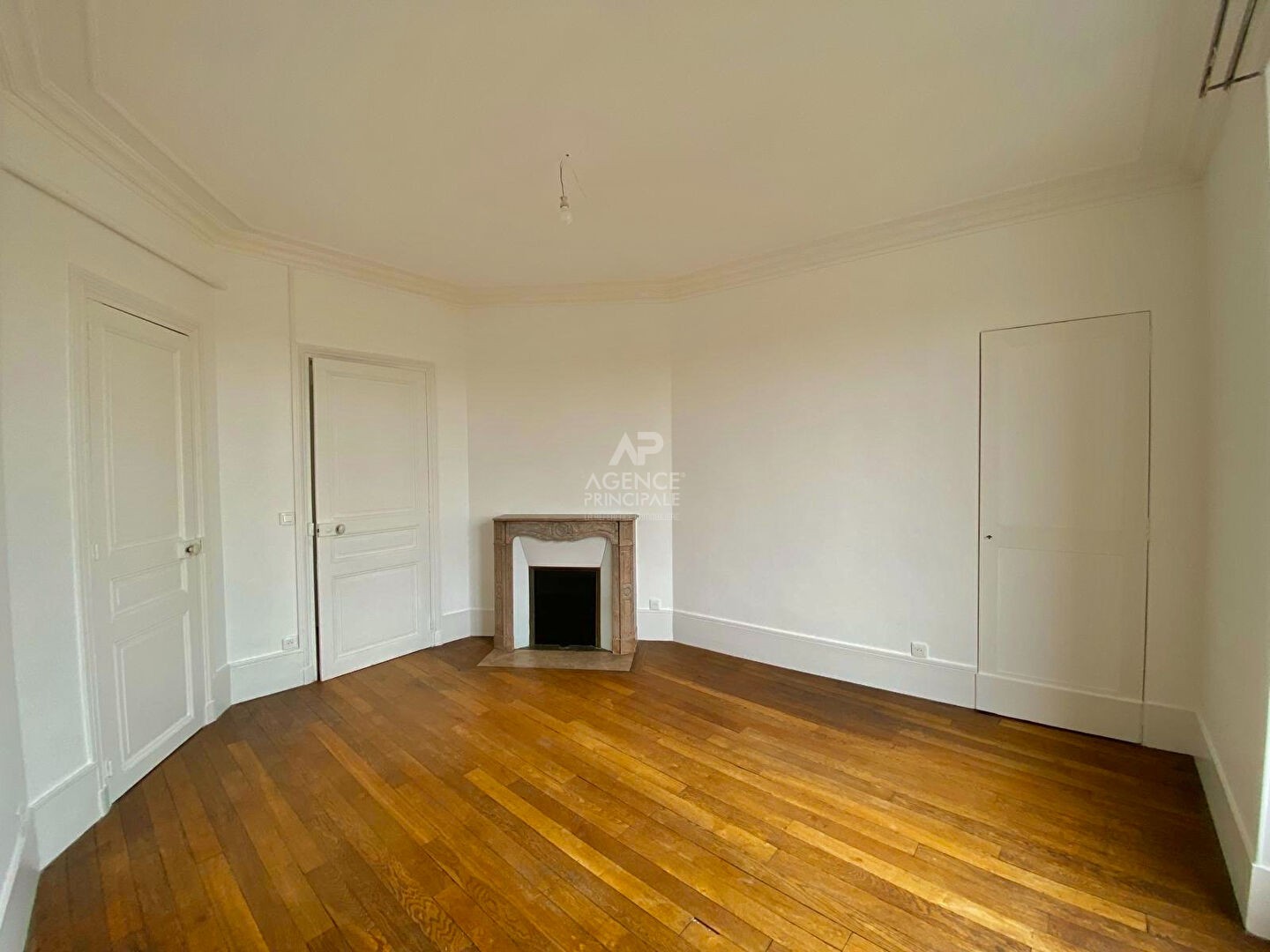 Location Appartement à Versailles 4 pièces