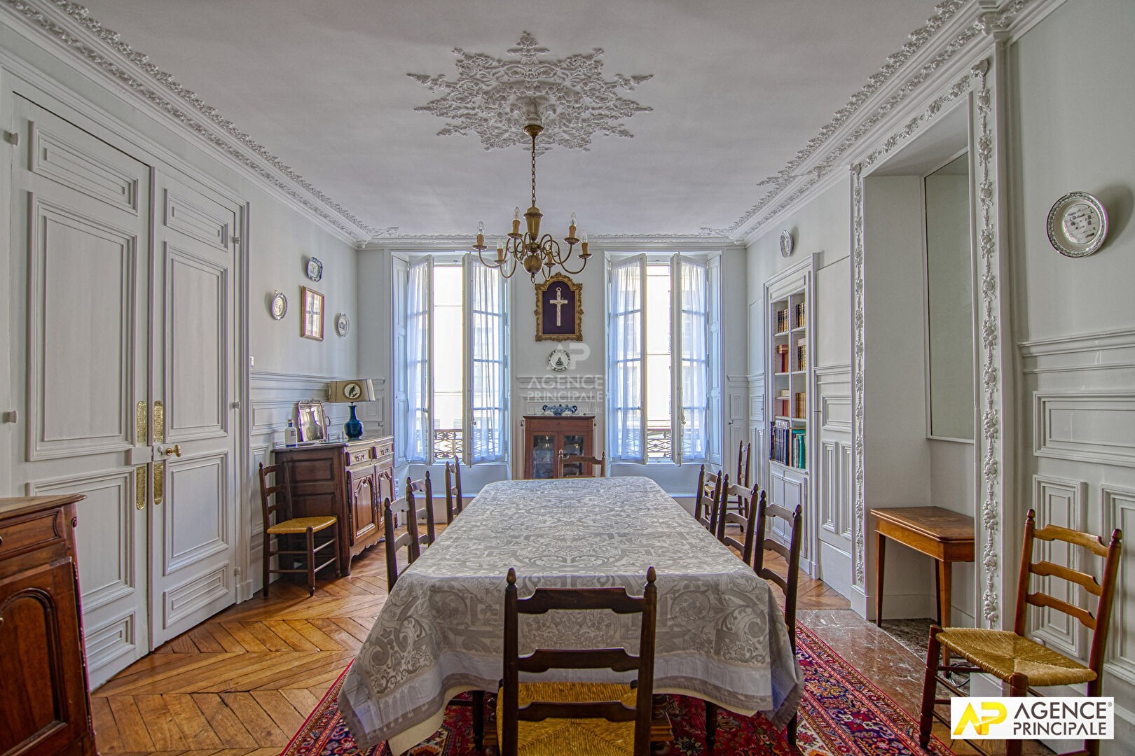 Vente Appartement à Versailles 7 pièces