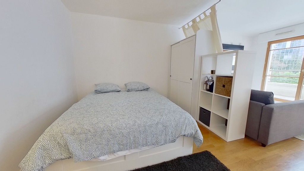 Location Appartement à Courbevoie 1 pièce