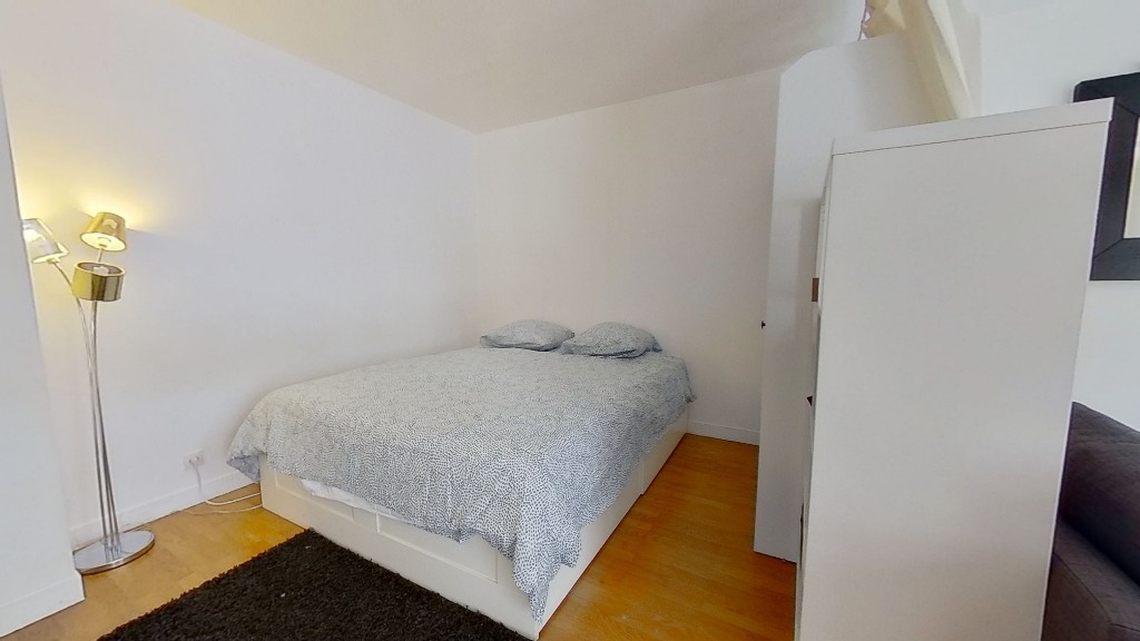 Location Appartement à Courbevoie 1 pièce