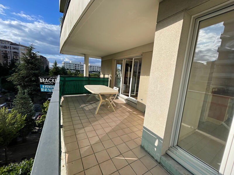 Vente Appartement à Courbevoie 4 pièces