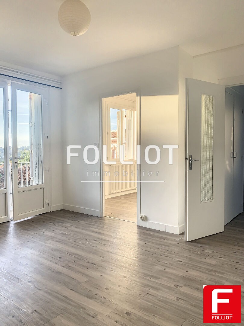 Location Appartement à Granville 2 pièces