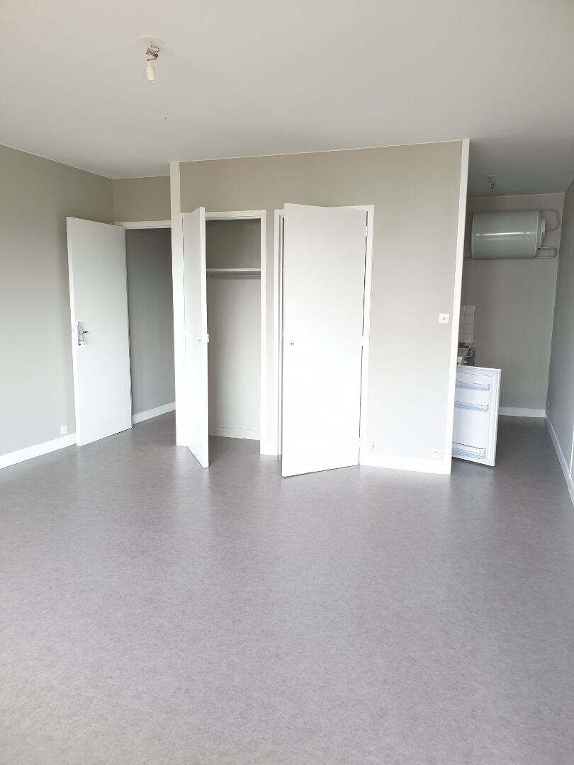 Location Appartement à Saint-Lô 1 pièce