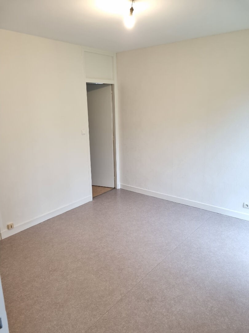 Location Appartement à Saint-Lô 2 pièces