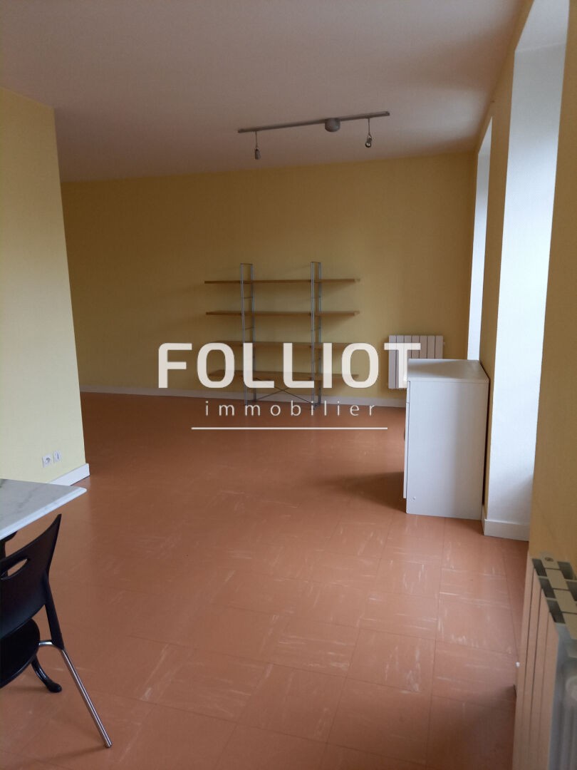 Location Appartement à Fougères 1 pièce