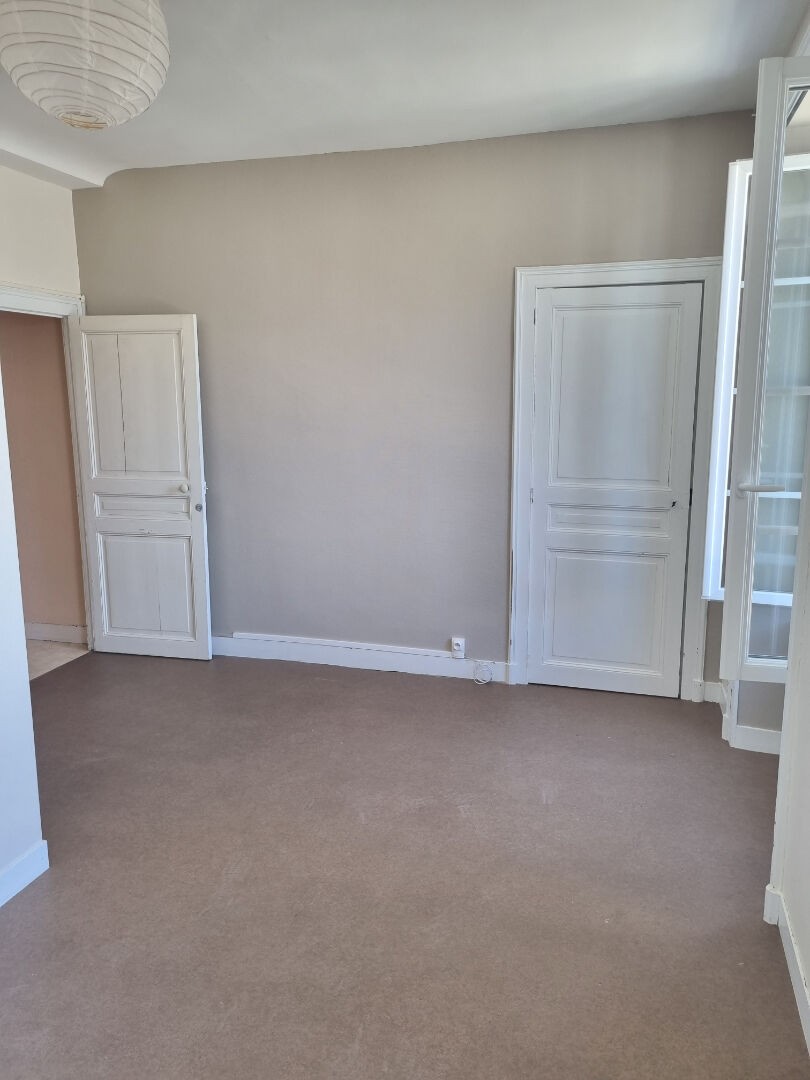 Location Appartement à Saint-Lô 1 pièce