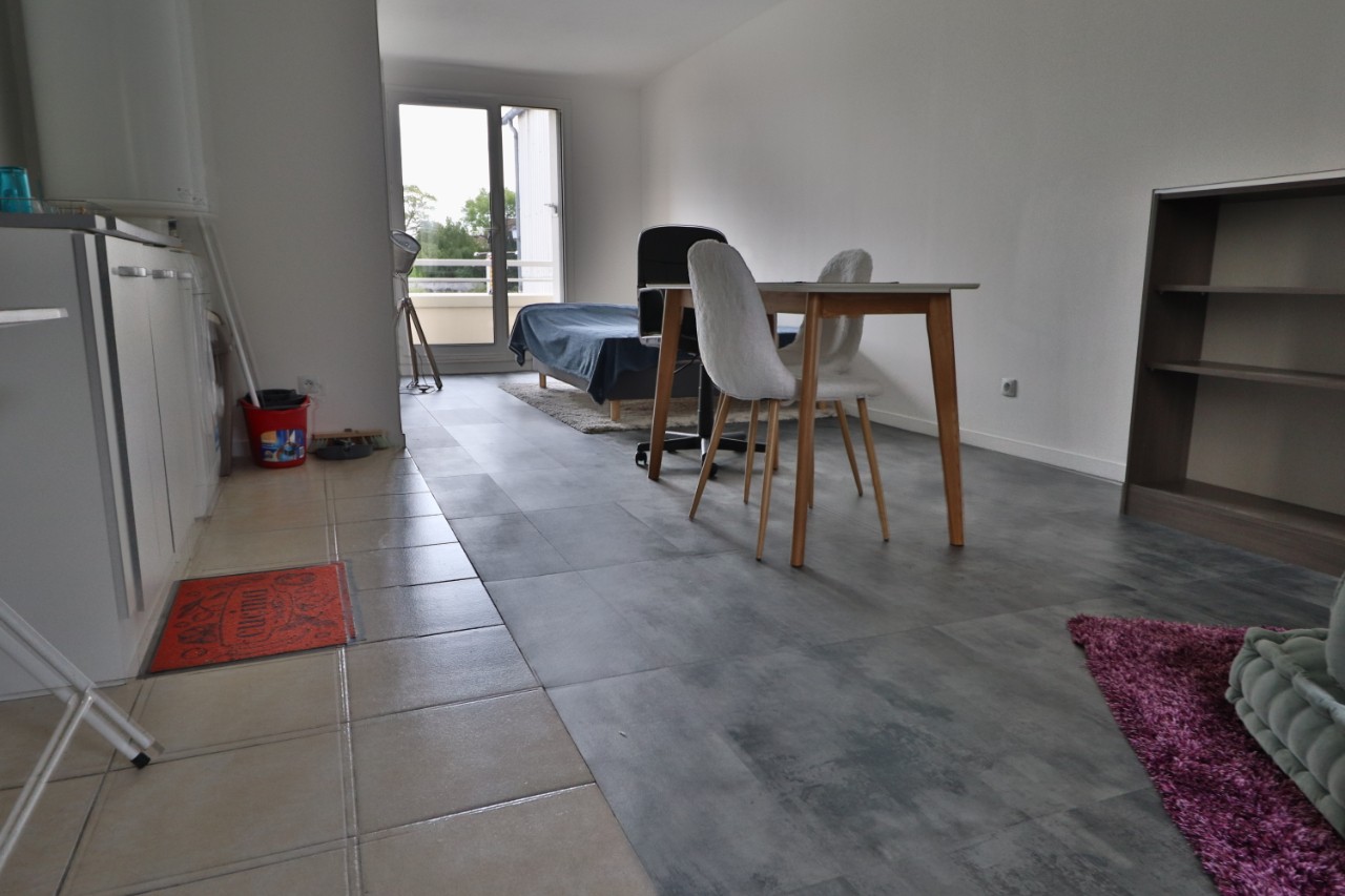 Location Appartement à Compiègne 1 pièce