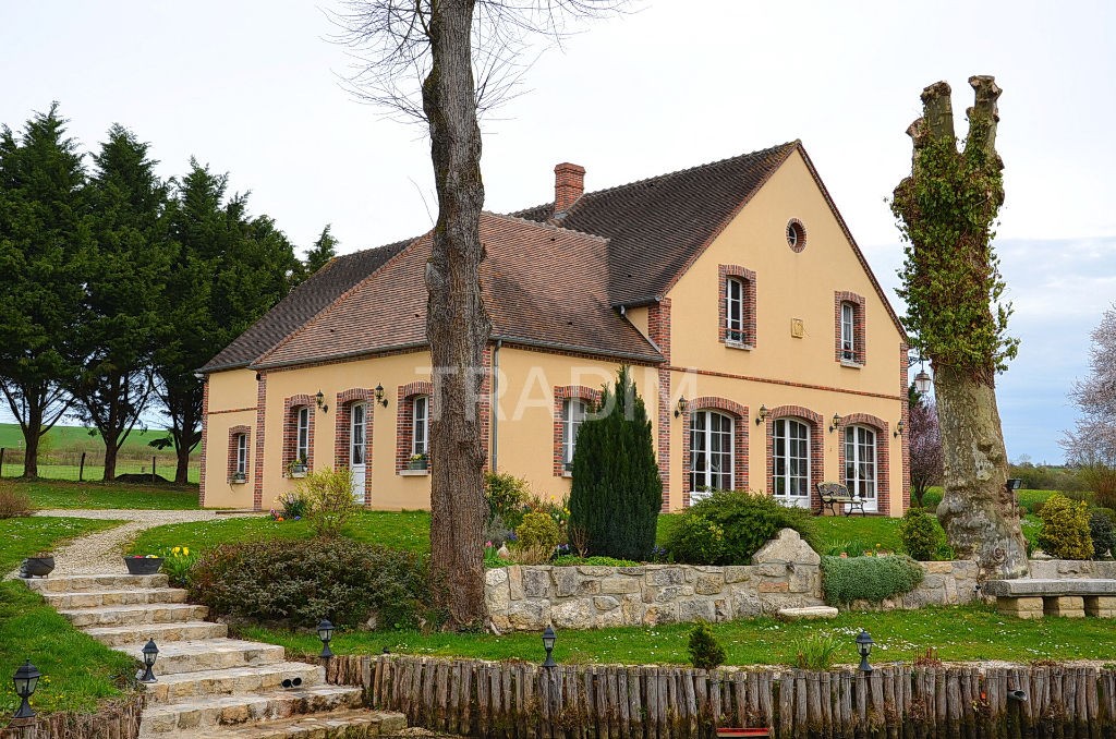 Vente Maison à Montargis 19 pièces