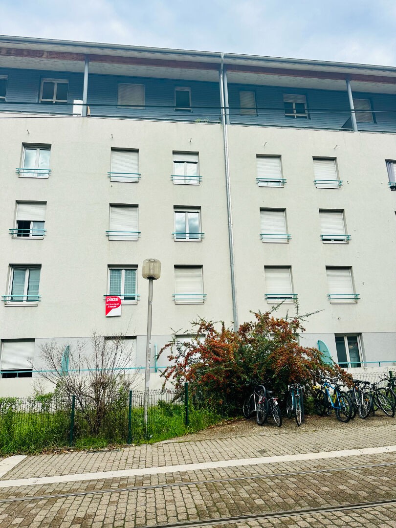 Vente Appartement à Fontaine 1 pièce