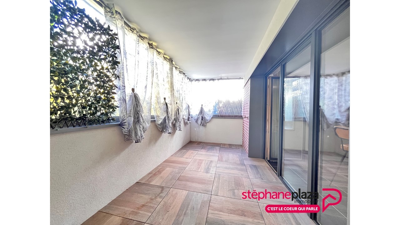 Vente Appartement à Lyon 8e arrondissement 3 pièces