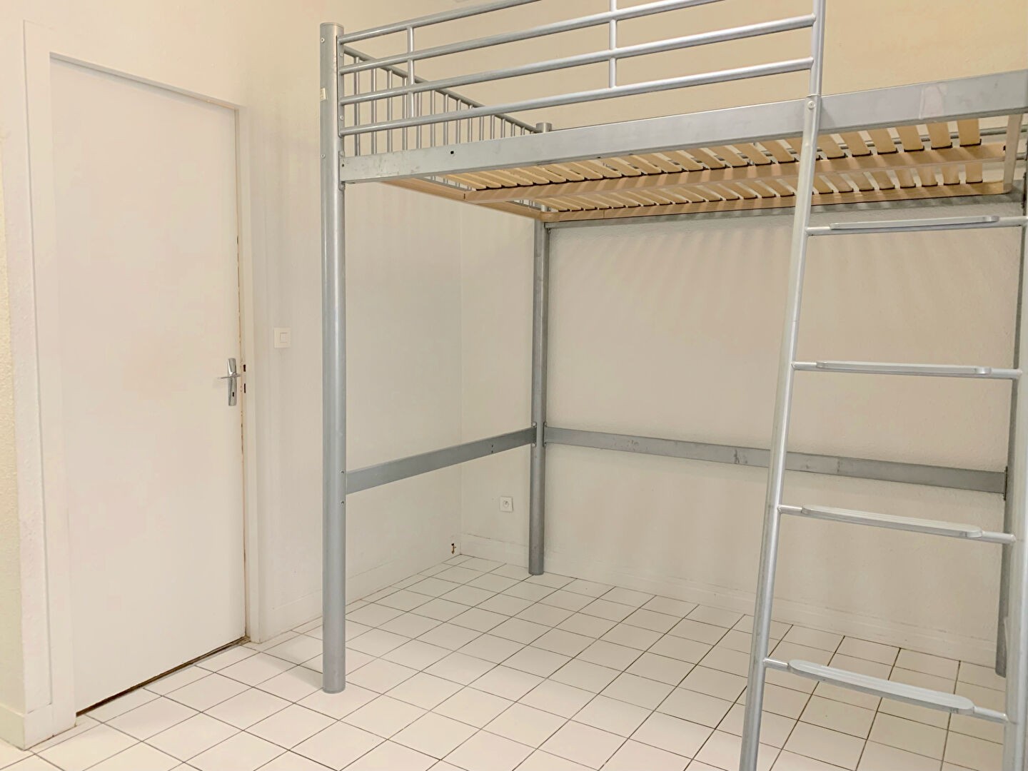 Location Appartement à Bordeaux 1 pièce