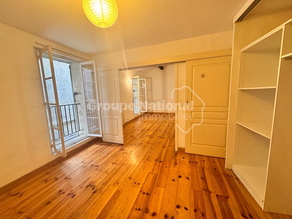 Location Appartement à Arles 2 pièces