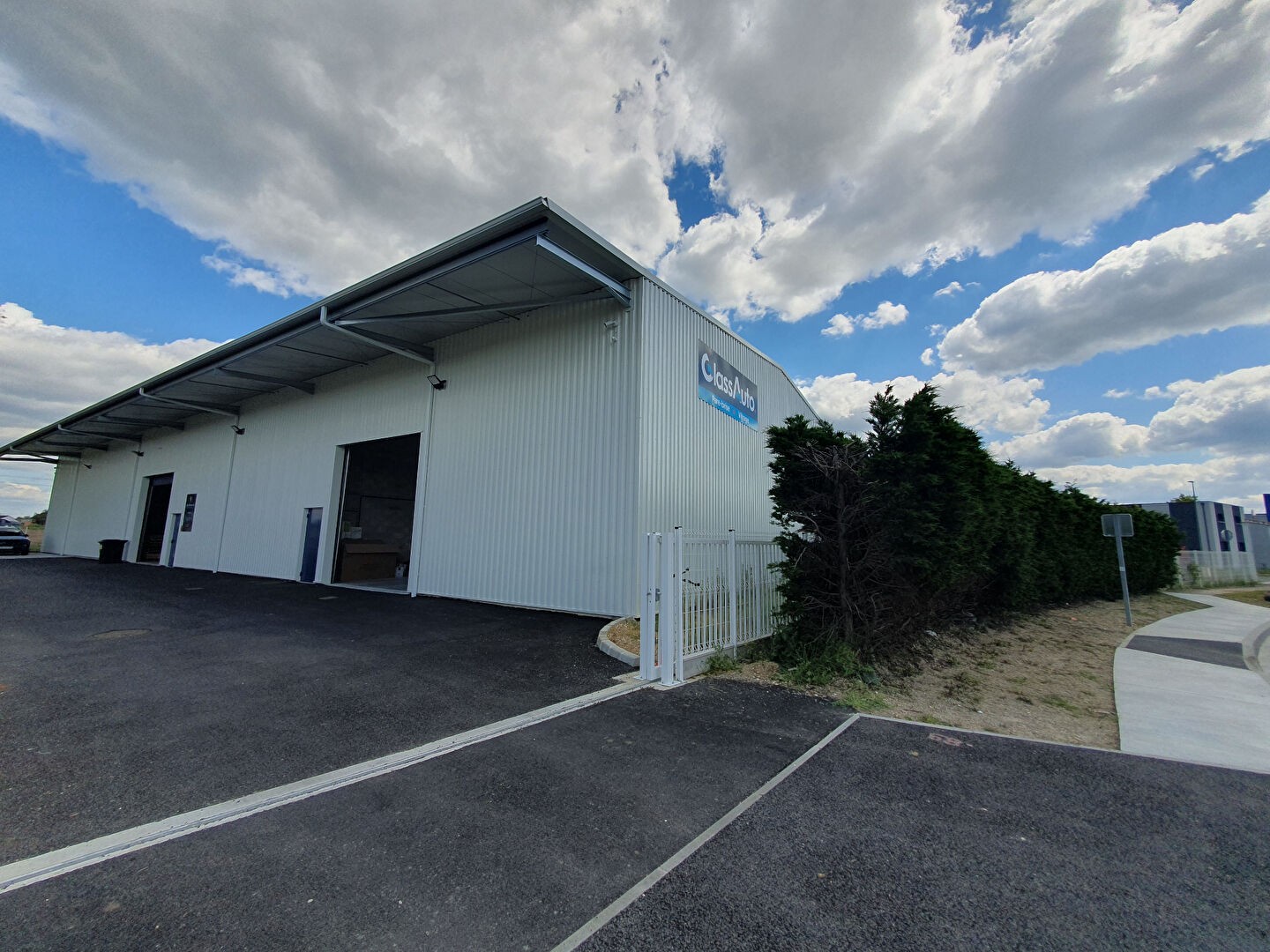 Location Garage / Parking à Ambarès-et-Lagrave 0 pièce