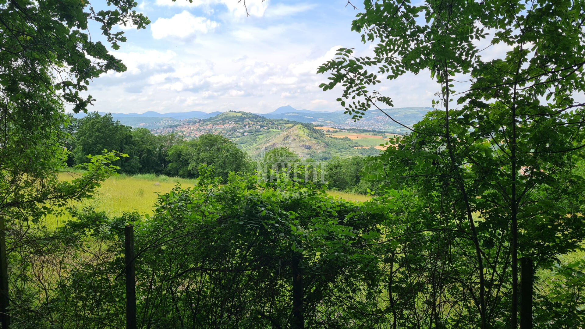 Vente Terrain à Veyre-Monton 0 pièce